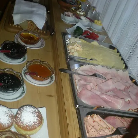 Fruhstuckspension Lasshofer * Mauterndorf (Salzburg)