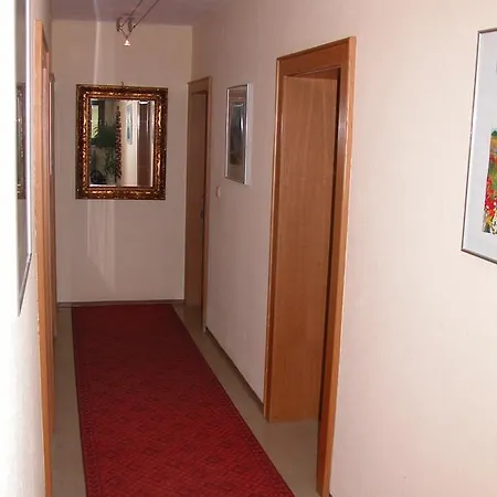 Bed & Breakfast Fruhstuckspension Lasshofer