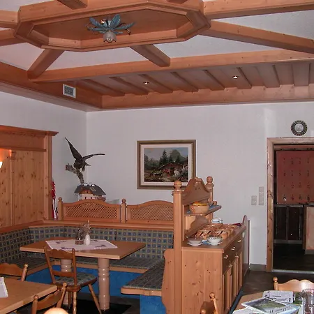 Fruhstuckspension Lasshofer Mauterndorf (Salzburg)