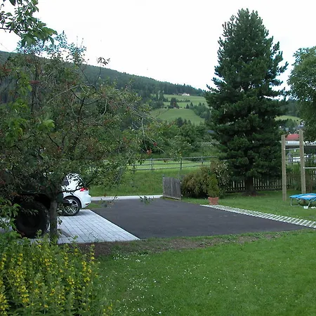 Fruhstuckspension Lasshofer Mauterndorf (Salzburg)