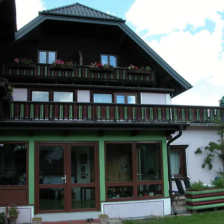 Bed & Breakfast Fruhstuckspension Lasshofer